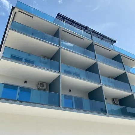 Δωμάτια σε οικογενειακή κατοικία Luxury Jukic *